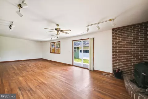 1312 Hallock Dr, Odenton, MD 21113 photo 24