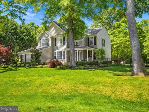 Exterior - 1216 Oak Harbor Ct, Pasadena, MD 21122 photo 17 of 19