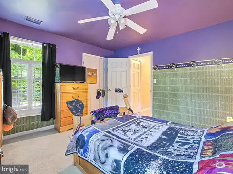 Bedroom - 1216 Oak Harbor Ct, Pasadena, MD 21122 photo 9 of 9