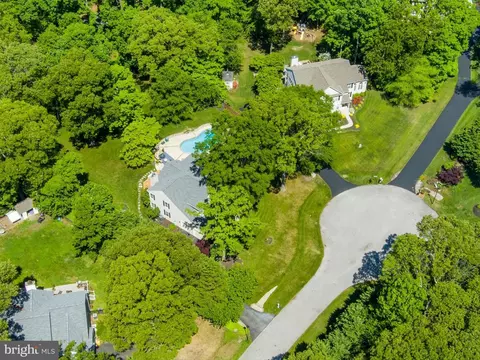 View/Area - 1216 Oak Harbor Ct, Pasadena, MD 21122 photo 6 of 7