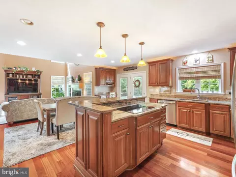 Kitchen - 1216 Oak Harbor Ct, Pasadena, MD 21122 photo 1 of 5