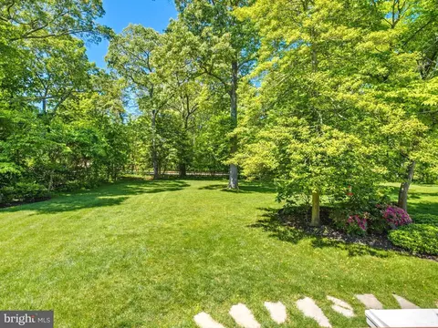 Exterior - 1216 Oak Harbor Ct, Pasadena, MD 21122 photo 9 of 19