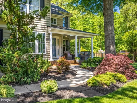 Exterior - 1216 Oak Harbor Ct, Pasadena, MD 21122 photo 16 of 19