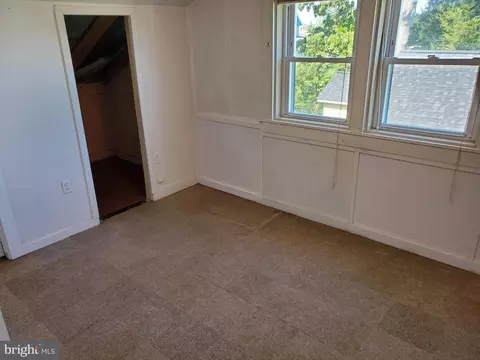 Bedroom - 317 Cadle Ave, Edgewater, MD 21037 photo 1 of 2