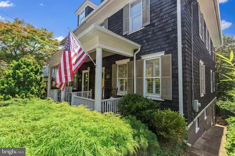 75 Shipwright St, Annapolis, MD 21401