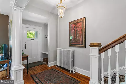 75 Shipwright St, Annapolis, MD 21401 photo 3