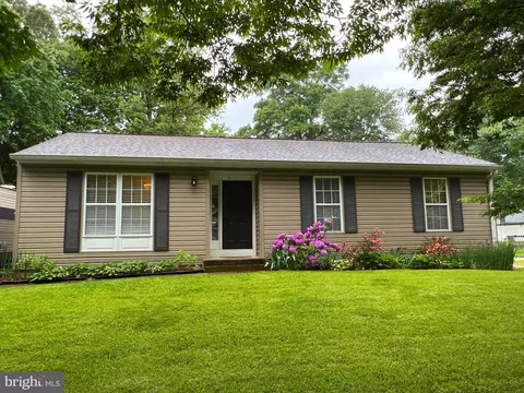 511 Oakton Rd, Odenton, MD 21113