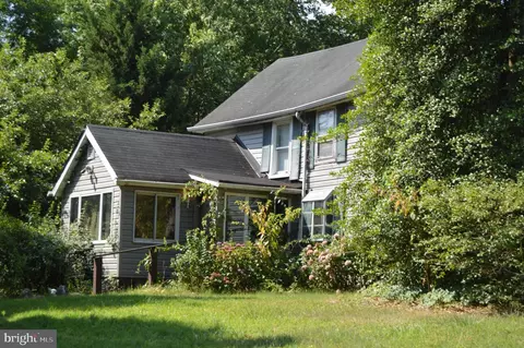 1921 Main Ave, Pasadena, MD 21122