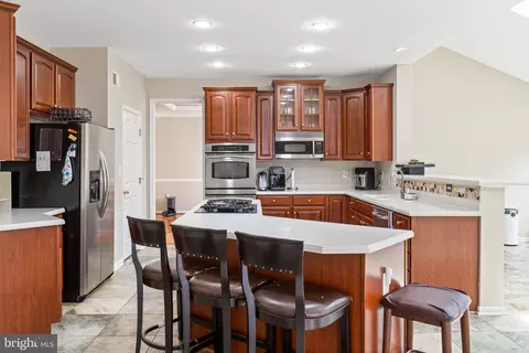 7609 Foxtrail Ct, Hanover, MD 21076 photo 19