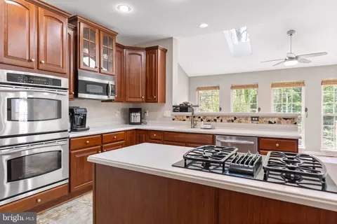 7609 Foxtrail Ct, Hanover, MD 21076 photo 22