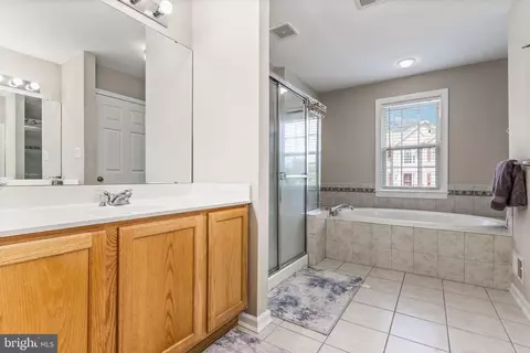 7609 Foxtrail Ct, Hanover, MD 21076 photo 45