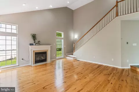 7609 Foxtrail Ct, Hanover, MD 21076 photo 15