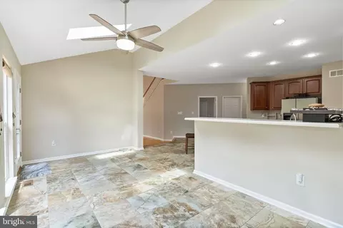 7609 Foxtrail Ct, Hanover, MD 21076 photo 27