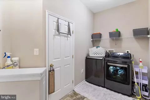 7609 Foxtrail Ct, Hanover, MD 21076 photo 28