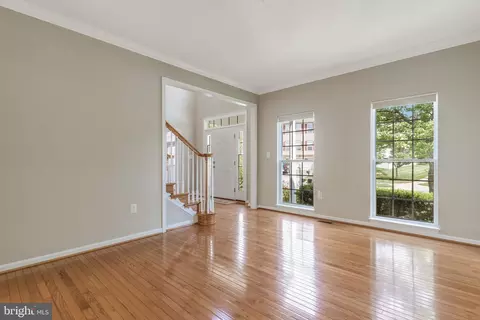 7609 Foxtrail Ct, Hanover, MD 21076 photo 7