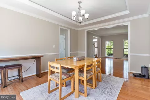 7609 Foxtrail Ct, Hanover, MD 21076 photo 14
