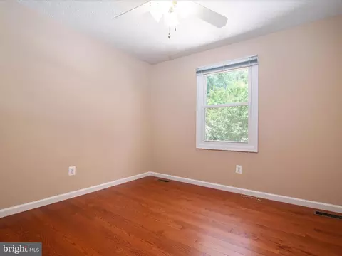 Bedroom - 7802 Elberta Dr, Severn, MD 21144 photo 8 of 9