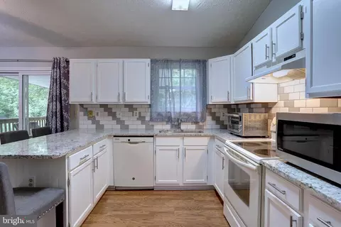 414 Kokomo Ct, Laurel, MD 20724 photo 11