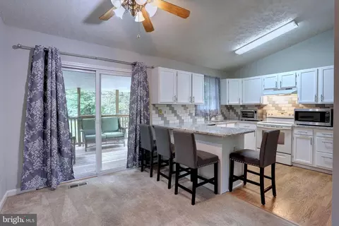 414 Kokomo Ct, Laurel, MD 20724 photo 10