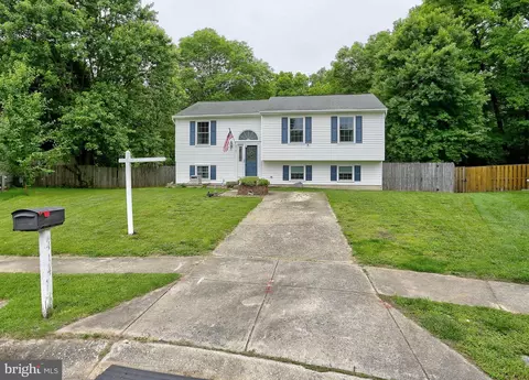 414 Kokomo Ct, Laurel, MD 20724 photo 3