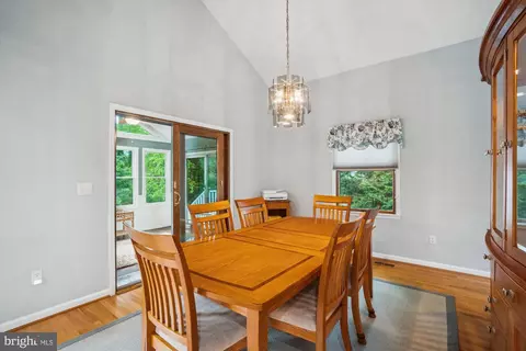 7663 Paradise Beach Rd, Pasadena, MD 21122 photo 21