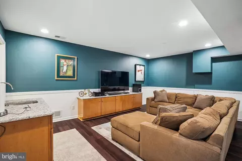 7663 Paradise Beach Rd, Pasadena, MD 21122 photo 46