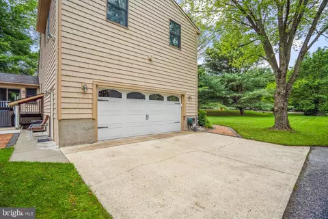 7663 Paradise Beach Rd, Pasadena, MD 21122 photo 65