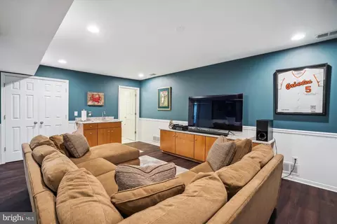 7663 Paradise Beach Rd, Pasadena, MD 21122 photo 47