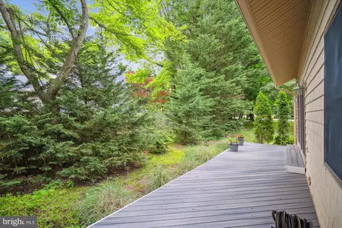 7663 Paradise Beach Rd, Pasadena, MD 21122 photo 66