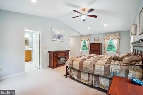 7663 Paradise Beach Rd, Pasadena, MD 21122 photo 31
