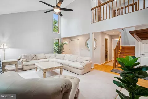 7663 Paradise Beach Rd, Pasadena, MD 21122 photo 10