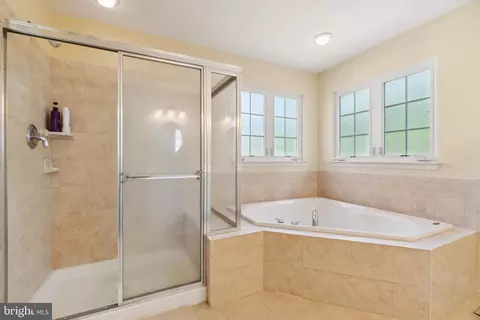 Bath - 1742 Maco Dr, Hanover, MD 21076 photo 3 of 5