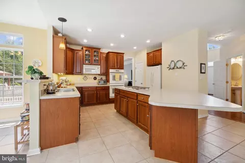 Kitchen - 1742 Maco Dr, Hanover, MD 21076 photo 4 of 5