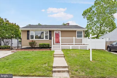 1605 Sunshine St, Glen Burnie, MD 21061