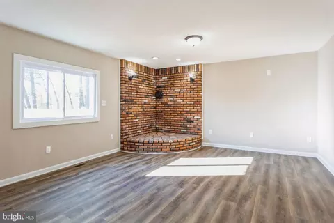 1666 Bay Ridge Rd, Edgewater, MD 21037 photo 8