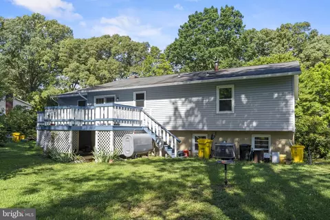 8389 Bodkin Ave, Pasadena, MD 21122 photo 34