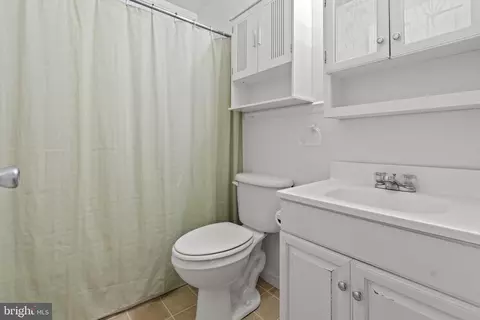 8389 Bodkin Ave, Pasadena, MD 21122 photo 28