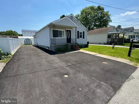 629 Cresswell Rd, Brooklyn, MD 21225