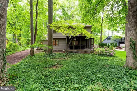 Exterior - 2976 Valley View Rd, Annapolis, MD 21401 photo 13 of 19