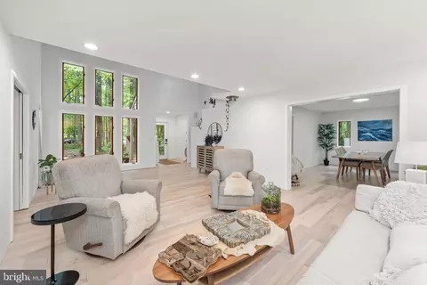 Other - 2976 Valley View Rd, Annapolis, MD 21401 photo 4 of 16