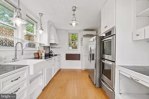 Kitchen - 8603 Bay Rd, Pasadena, MD 21122 photo 1 of 3