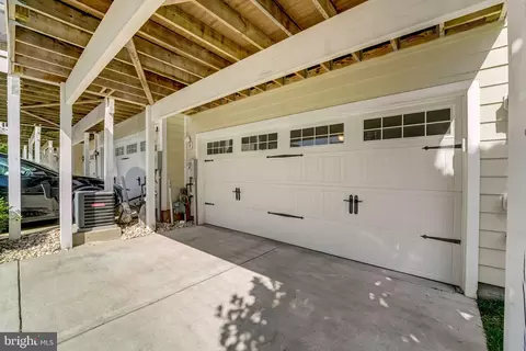 Exterior - 2558 Cherry Tree Rd, Hanover, MD 21076 photo 4 of 7