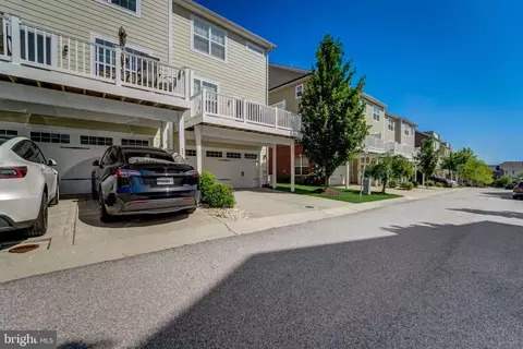Exterior - 2558 Cherry Tree Rd, Hanover, MD 21076 photo 7 of 7