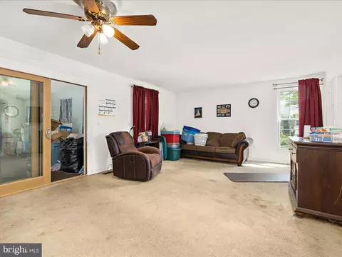 Living - 7849 Greengate Way, Pasadena, MD 21122 photo 1 of 4