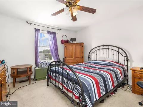 Bedroom - 7849 Greengate Way, Pasadena, MD 21122 photo 2 of 8