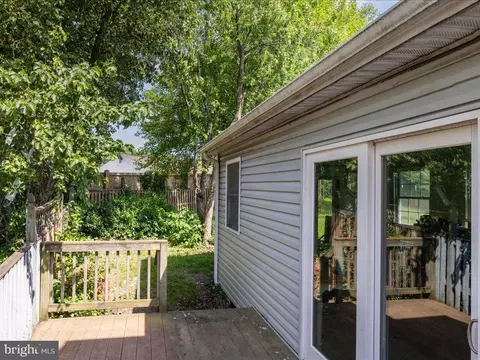 Exterior - 7849 Greengate Way, Pasadena, MD 21122 photo 5 of 8