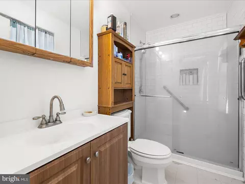 Bath - 7849 Greengate Way, Pasadena, MD 21122 photo 2 of 3