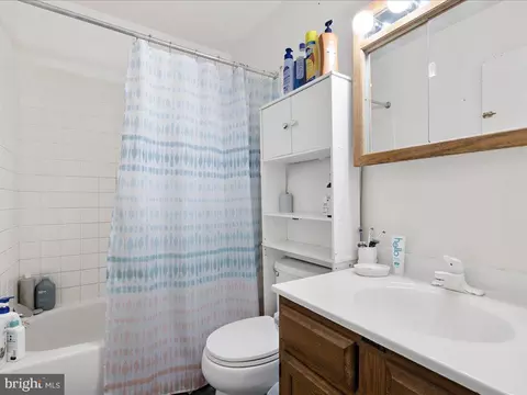 Bath - 7849 Greengate Way, Pasadena, MD 21122 photo 3 of 3