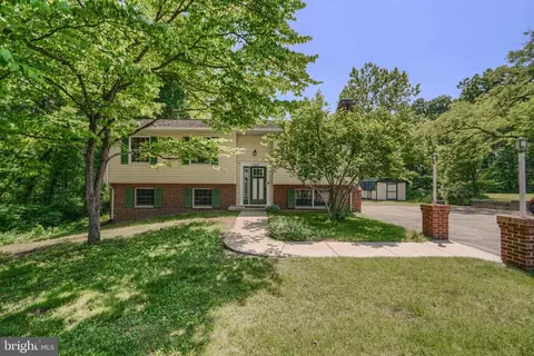 1223 Thompson Ave, Severn, MD 21144