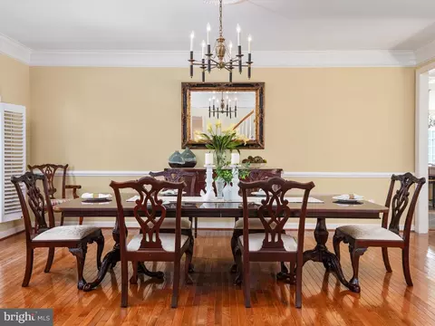 Dining - 6 Watkins Row, Edgewater, MD 21037 photo 1 of 3